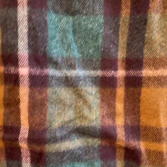NWT ZARA BLANKET SCARF IN PLAID - Picture 3 of 3